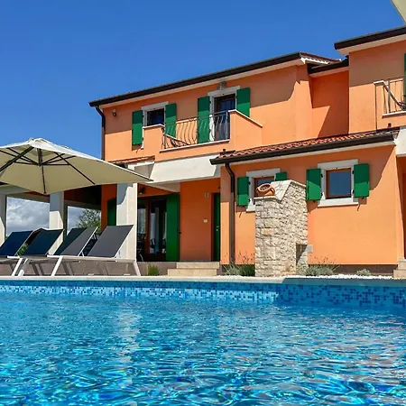 Awesome In With House A Panoramic View Labin (Istria)